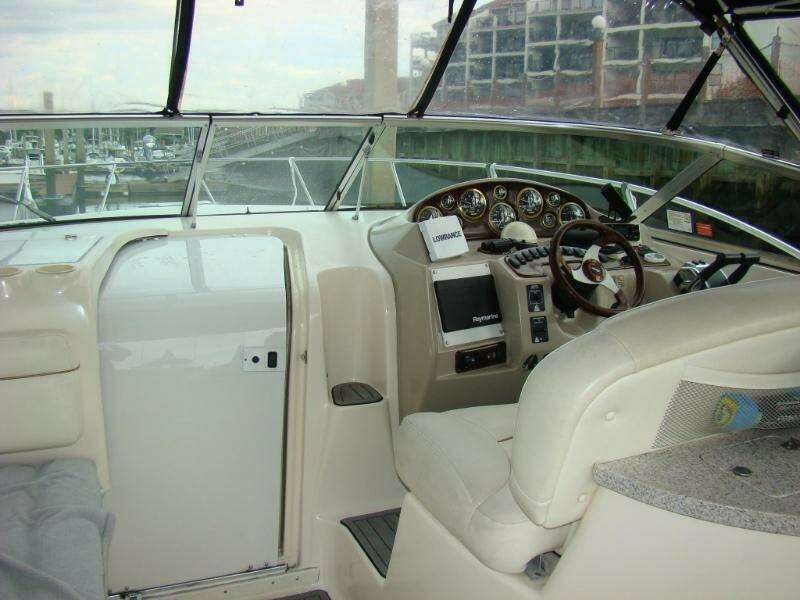 37ft Rinker Yacht For Sale