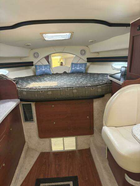 37ft Rinker Yacht For Sale