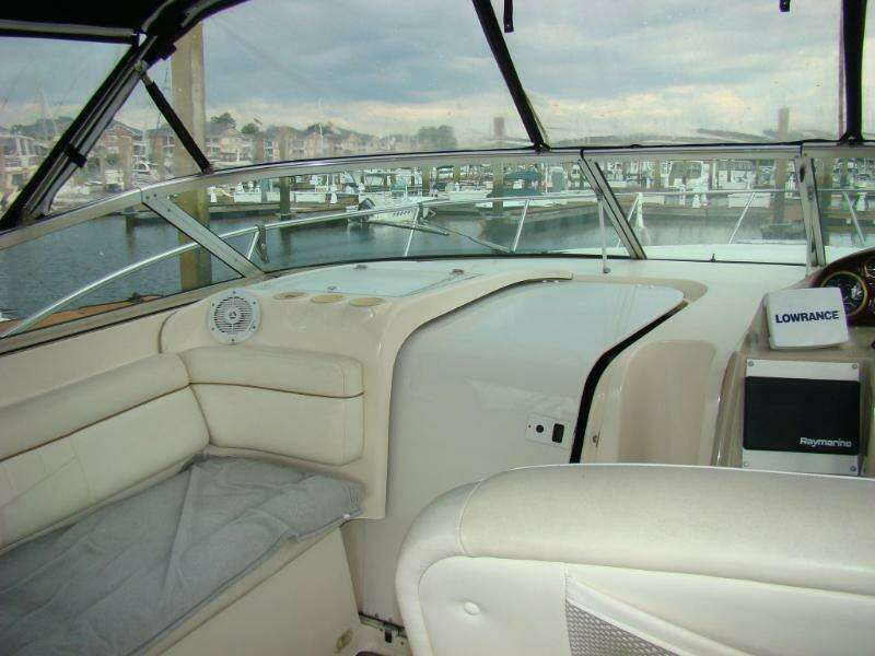 37ft Rinker Yacht For Sale