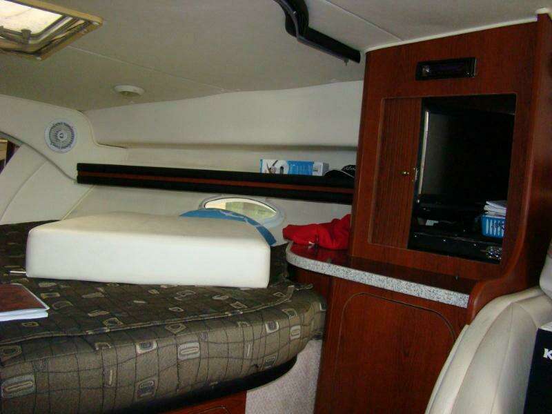 37ft Rinker Yacht For Sale