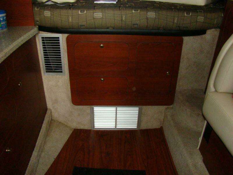 37ft Rinker Yacht For Sale