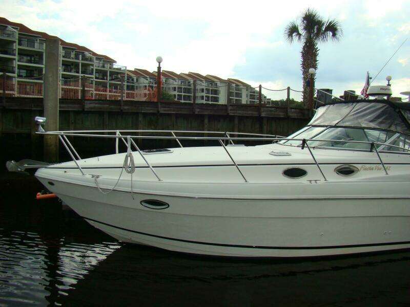 37ft Rinker Yacht For Sale