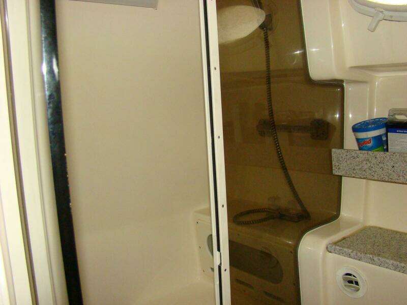 37ft Rinker Yacht For Sale