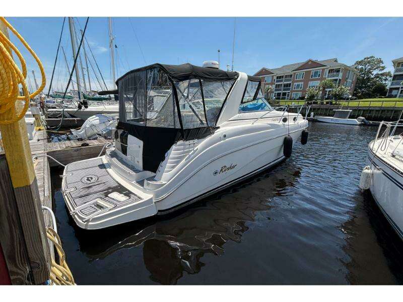 37ft Rinker Yacht For Sale