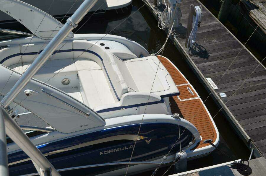 35ft Formula Yacht For Sale