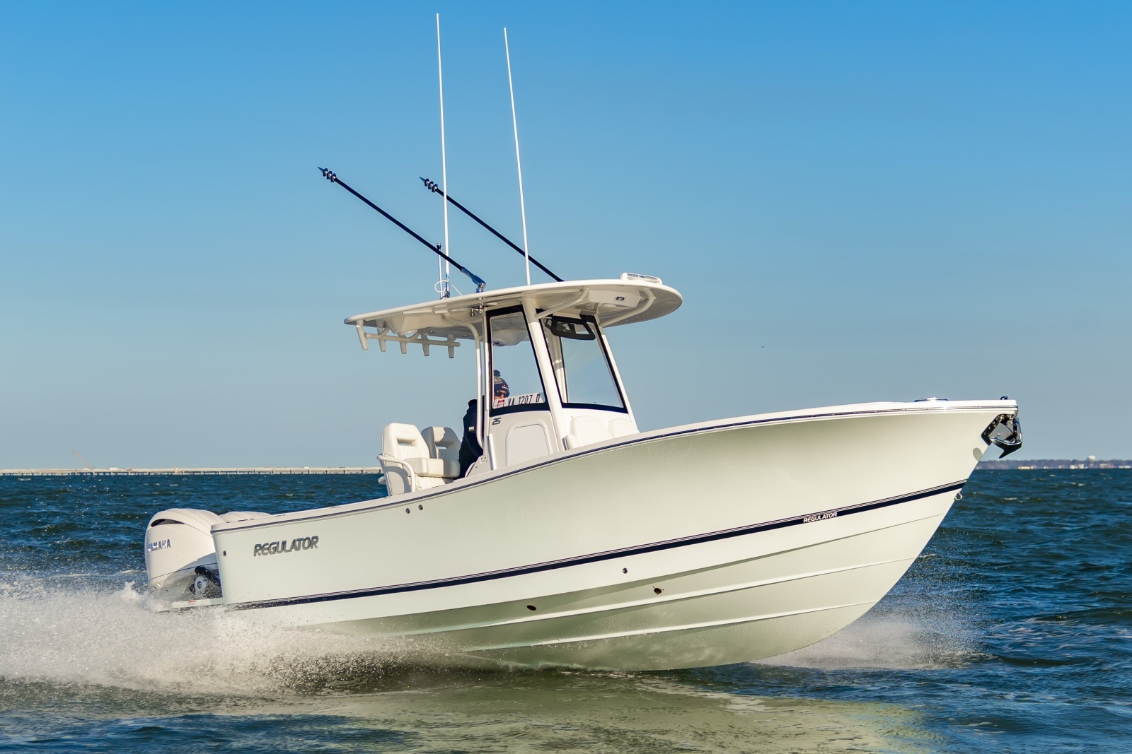 25Regulator2026Hull352_004