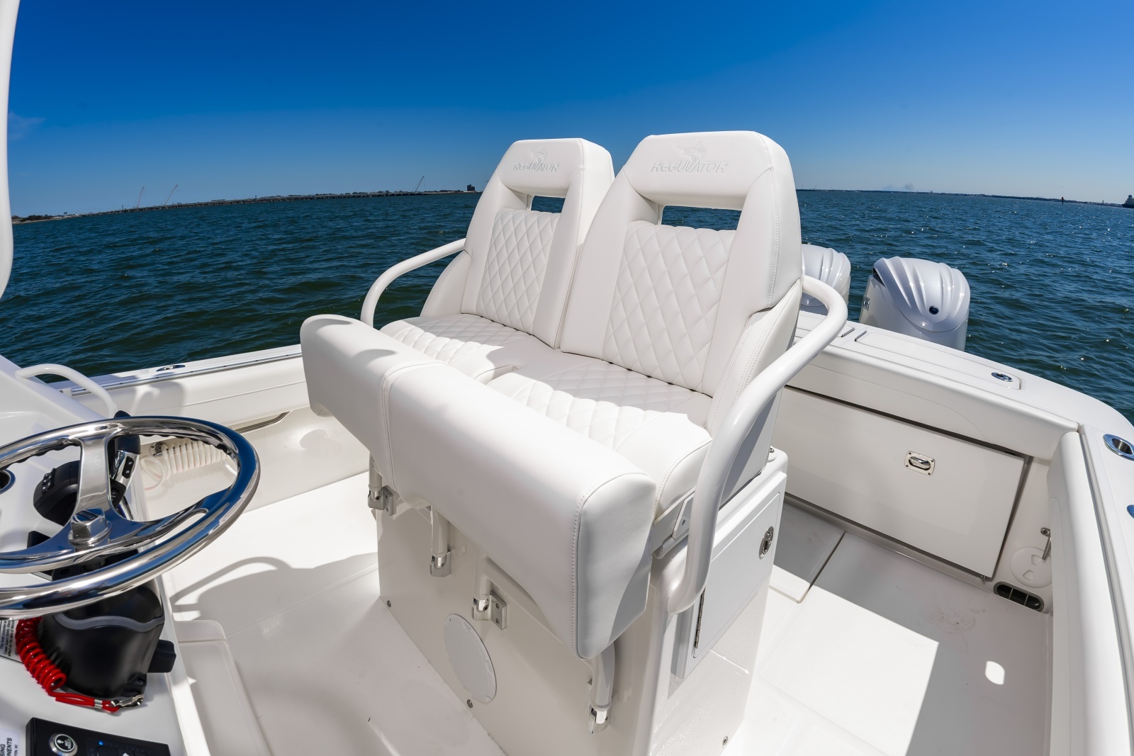 25Regulator2026Hull352_015