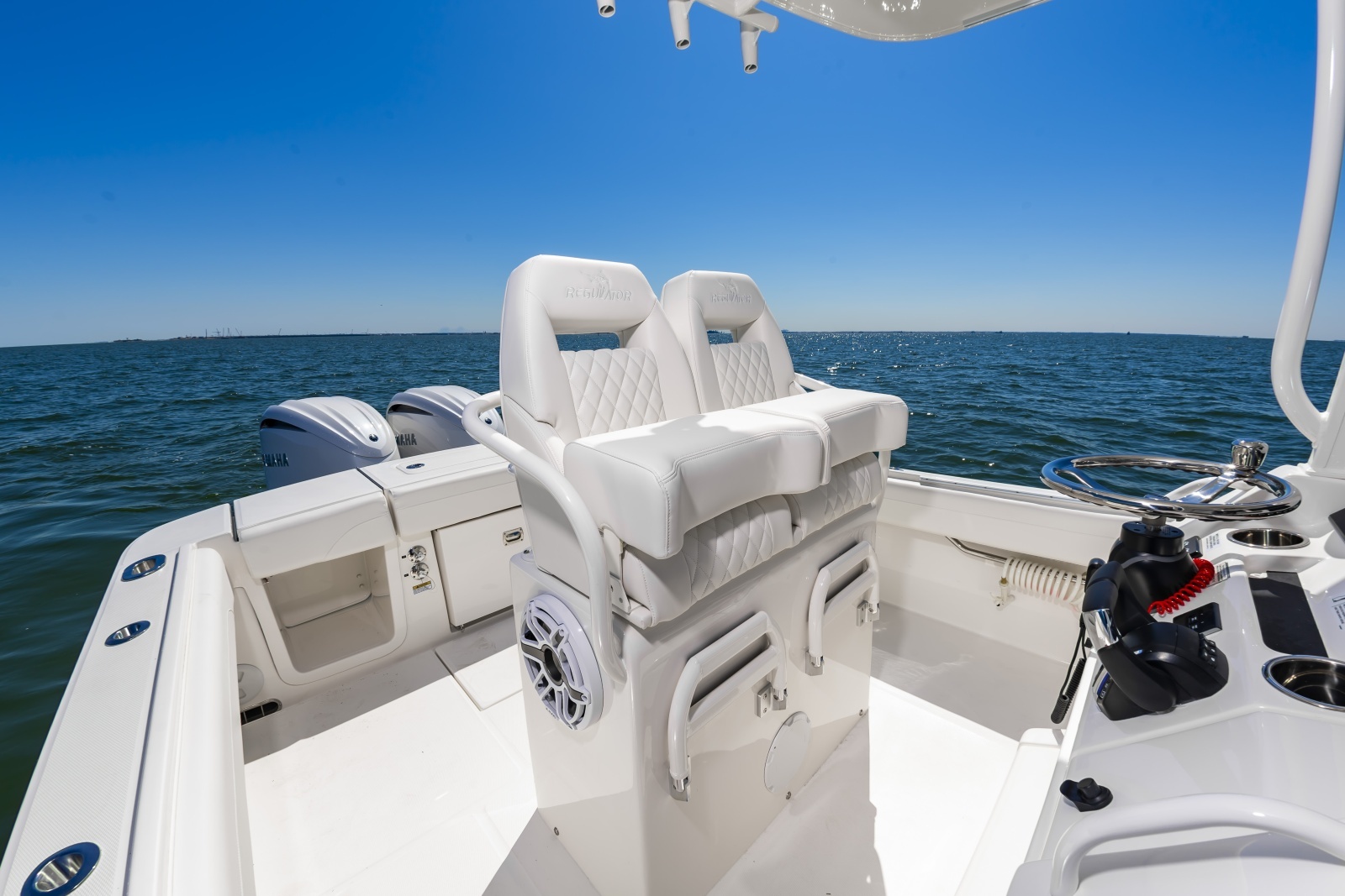 25Regulator2026Hull352_014