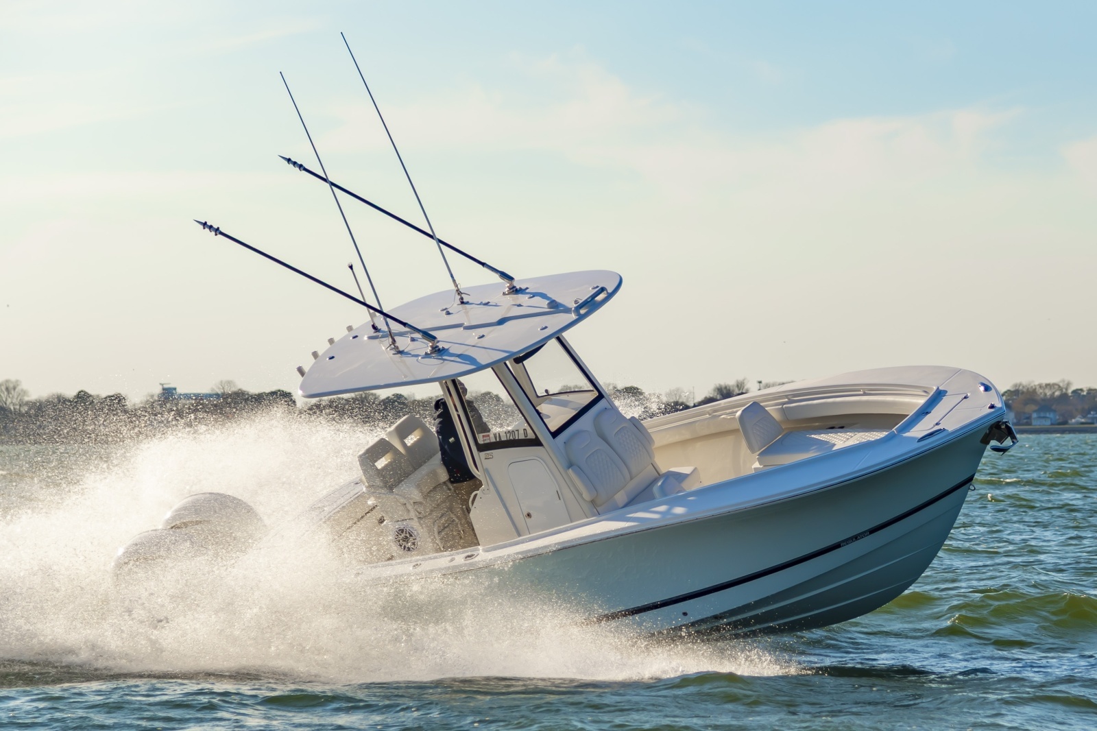 25Regulator2026Hull352_009