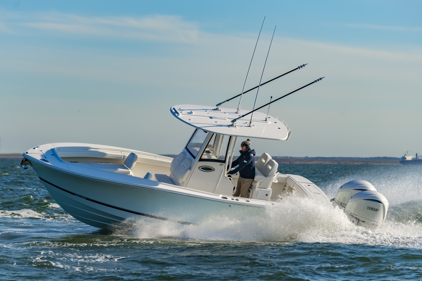 25Regulator2026Hull352_049