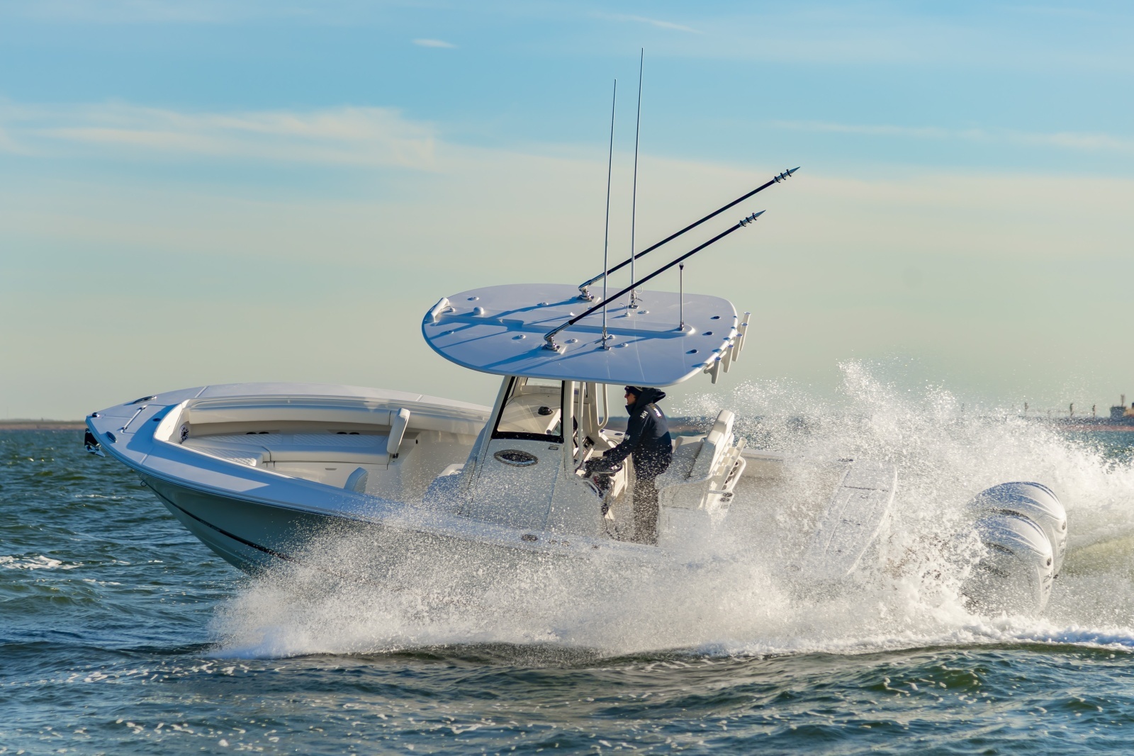 25Regulator2026Hull352_039