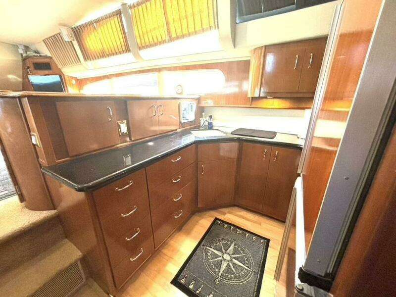 Joyce Marie 46ft Carver Yacht For Sale