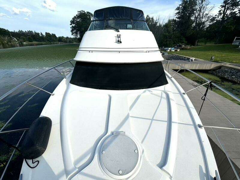 Joyce Marie 46ft Carver Yacht For Sale