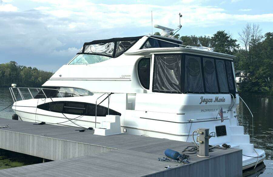 Joyce Marie 46ft Carver Yacht For Sale