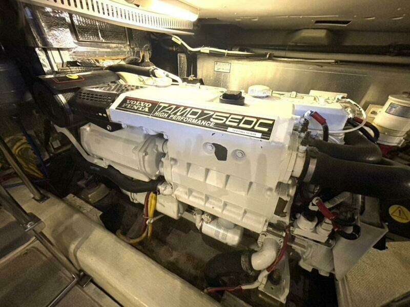 Joyce Marie 46ft Carver Yacht For Sale