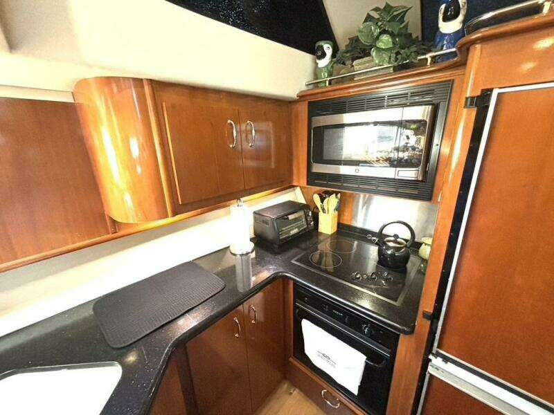 Joyce Marie 46ft Carver Yacht For Sale