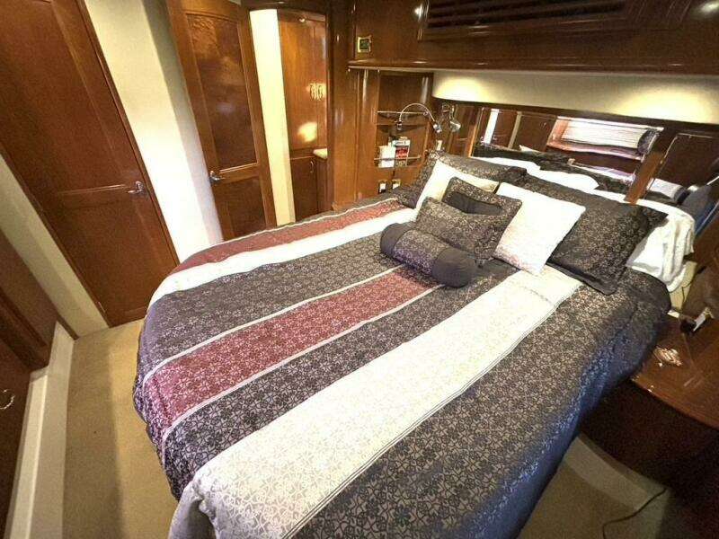 Joyce Marie 46ft Carver Yacht For Sale