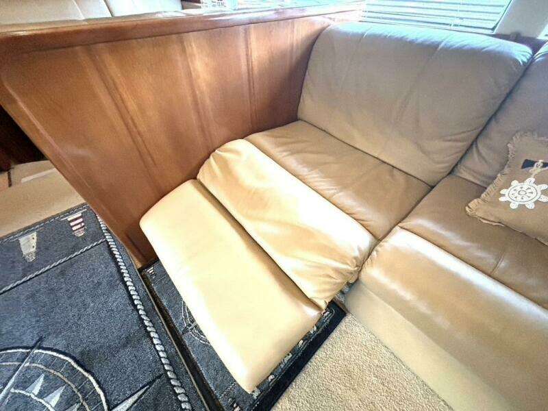 Joyce Marie 46ft Carver Yacht For Sale