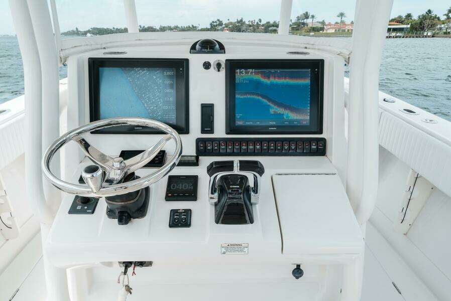 34ft Jupiter Yacht For Sale