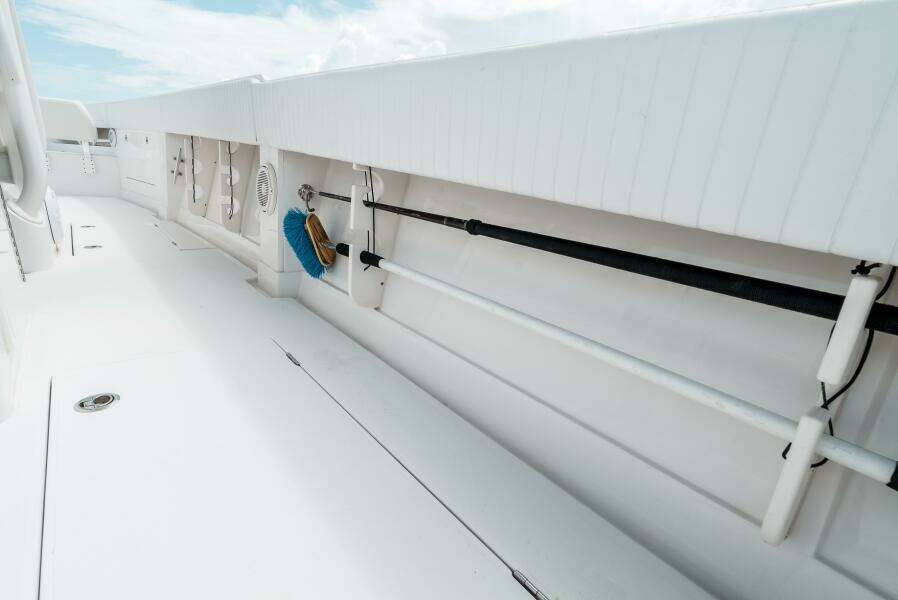 34ft Jupiter Yacht For Sale