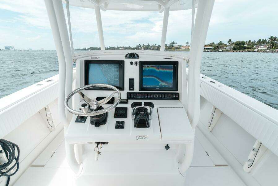 34ft Jupiter Yacht For Sale