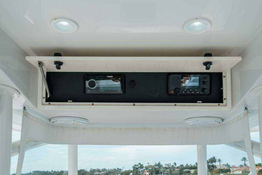 34ft Jupiter Yacht For Sale