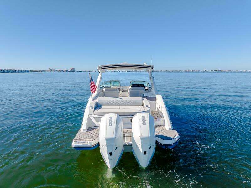31ft Sea Ray Yacht For Sale