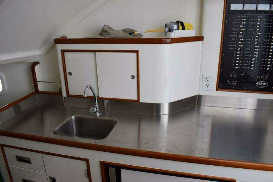 PT 73 34ft Rybovich Yacht For Sale