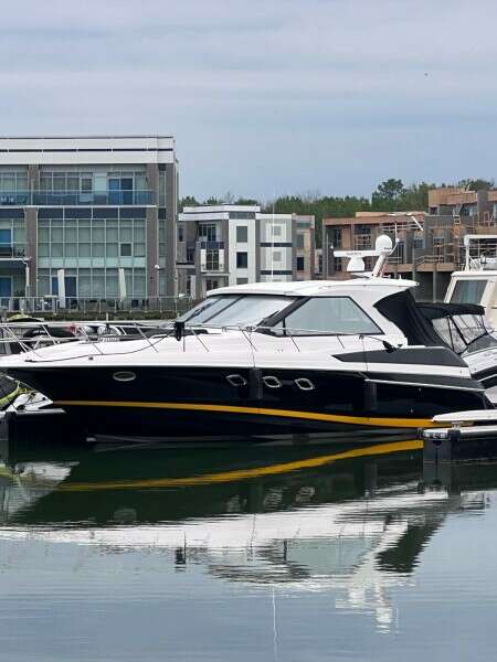 44ft Regal Yacht For Sale