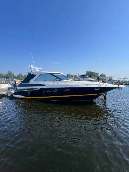44ft Regal Yacht For Sale