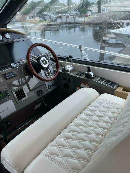 44ft Regal Yacht For Sale