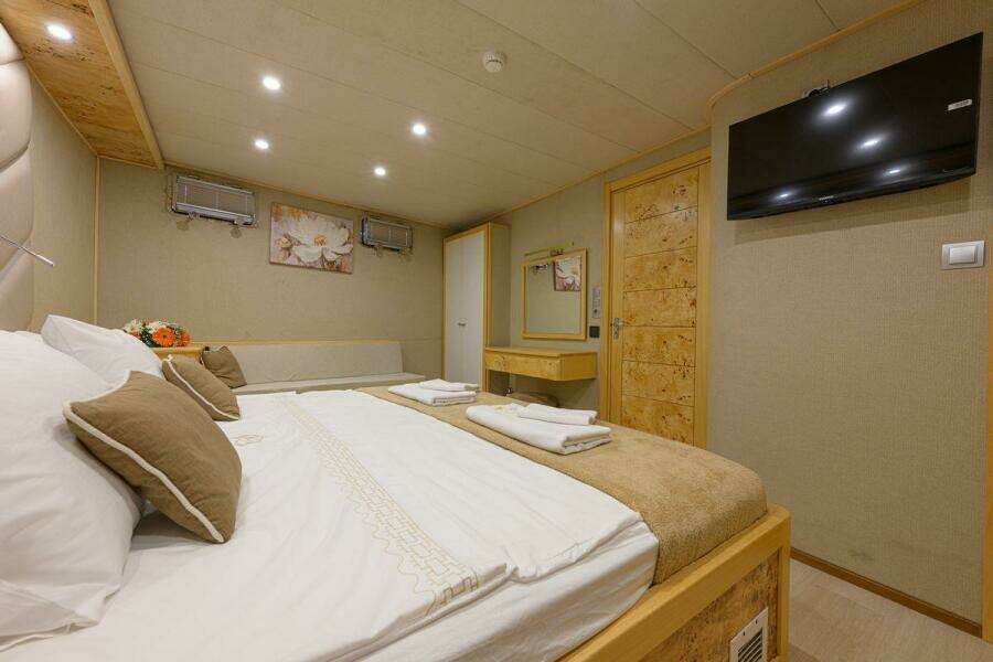 114ft Custom Yacht For Sale