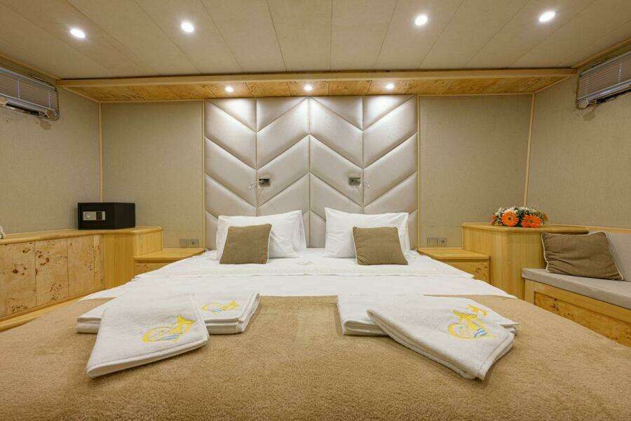 114ft Custom Yacht For Sale