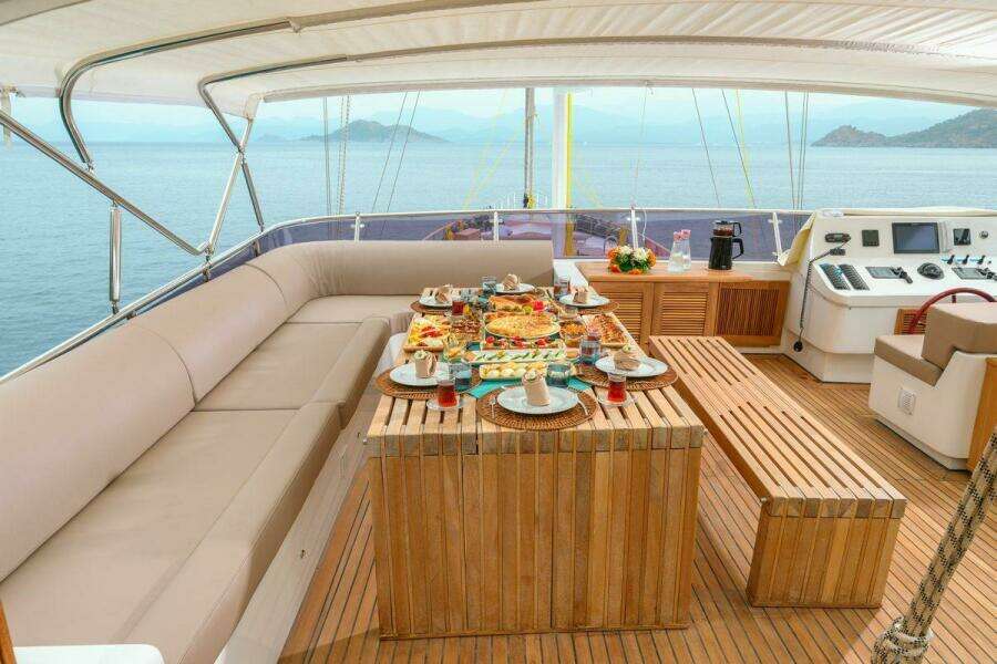 114ft Custom Yacht For Sale