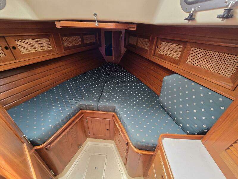 Groote Beer III 31ft Bristol Yacht For Sale