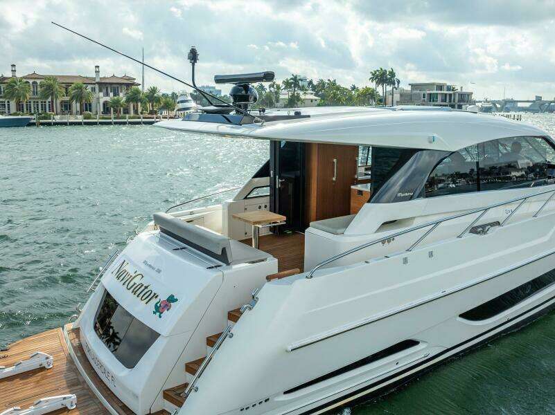 MAN CAVE 50ft Maritimo Yacht For Sale