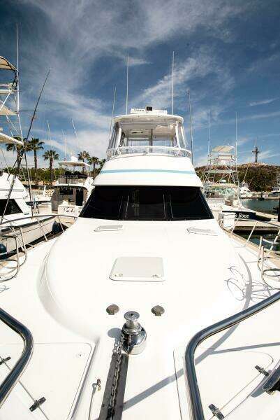 2002 Riviera 40 Flybridge - SKIESTA - Bow