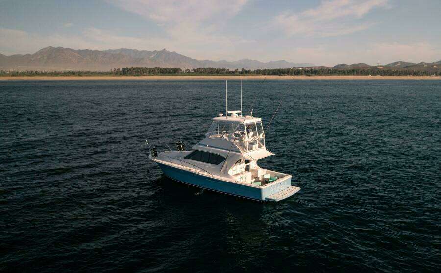 2002 Riviera 40 Flybridge - SKIESTA