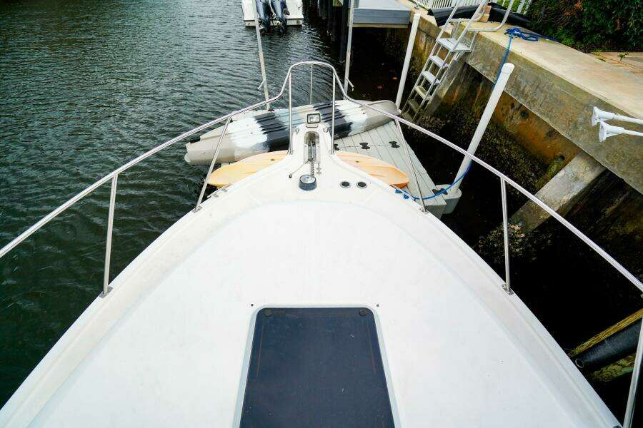 REEF FIN ANCE 29ft Tiara Yachts Yacht For Sale