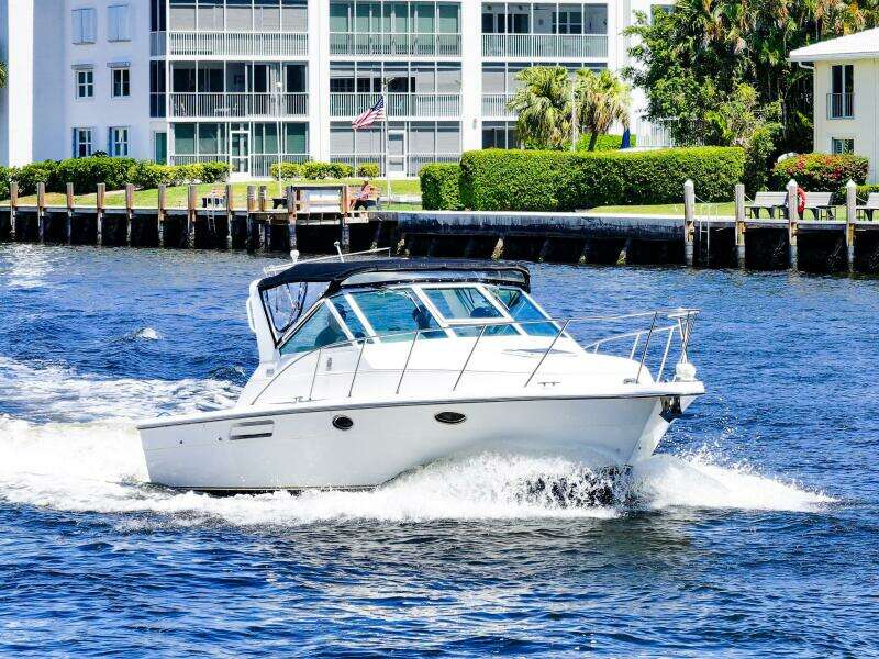REEF FIN ANCE 29ft Tiara Yachts Yacht For Sale