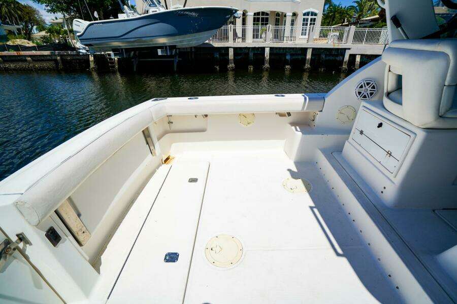 REEF FIN ANCE 29ft Tiara Yachts Yacht For Sale