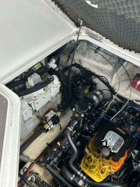 24ft Sea Ray Yacht For Sale