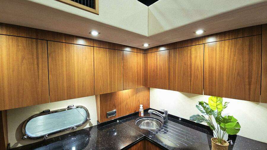 Far Niente 53ft Sunseeker Yacht For Sale