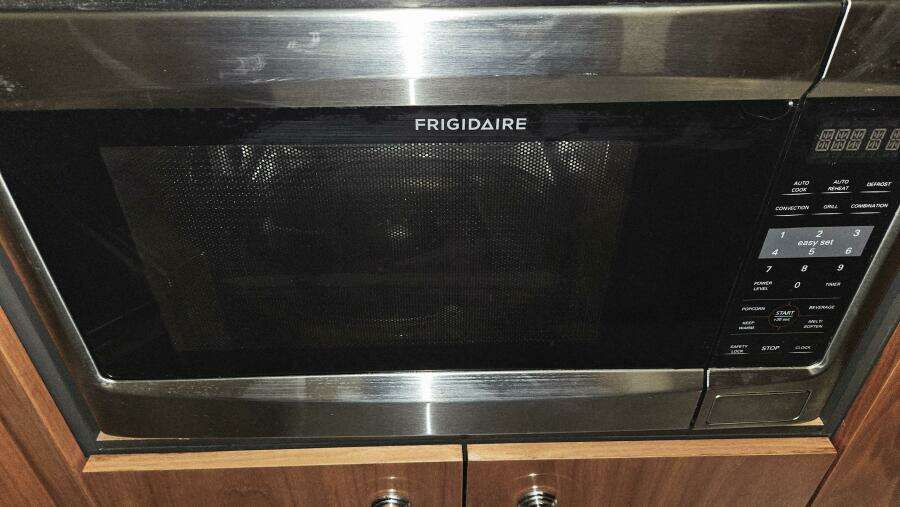 Far Niente 53ft Sunseeker Yacht For Sale