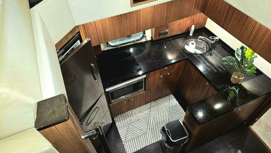 53ft Sunseeker Yacht For Sale