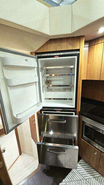 Far Niente 53ft Sunseeker Yacht For Sale