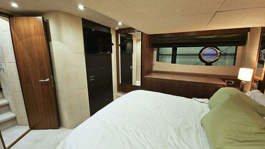 Far Niente 53ft Sunseeker Yacht For Sale