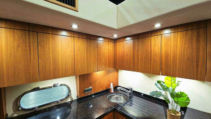 53ft Sunseeker Yacht For Sale