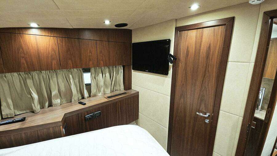Far Niente 53ft Sunseeker Yacht For Sale
