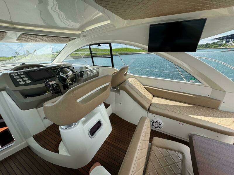 38ft Beneteau Yacht For Sale